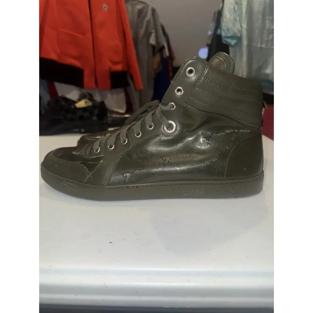 Gucci high-top sneakers Size 9 Men’s